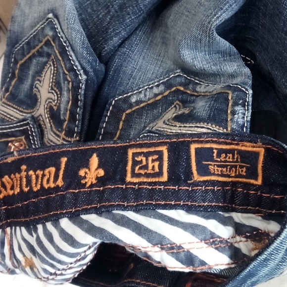 Rock Revival Women's Jeans 26 Straight Leah Embellished Embroidered NWOT - Picture 11 of 12